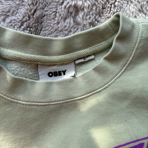 OBEY Fairy Crewneck - Picture 2 of 3